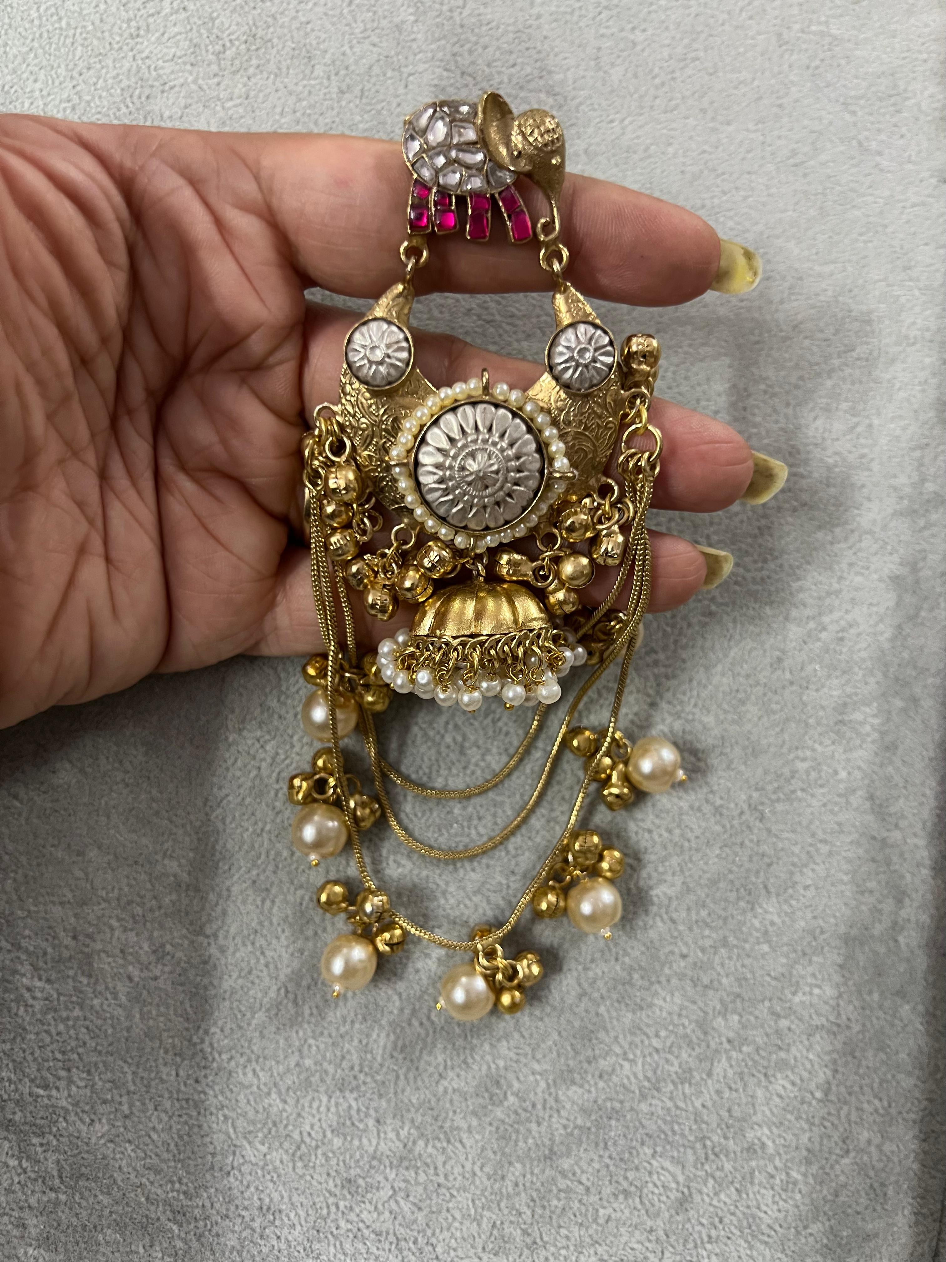 Katrina Stunning Jhumka with chain